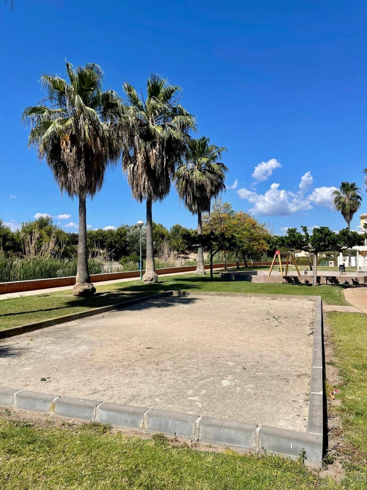 Playa De Miramar - 3 Min Walk To The Beach, Family-Friendly, Near Gandia المظهر الخارجي الصورة