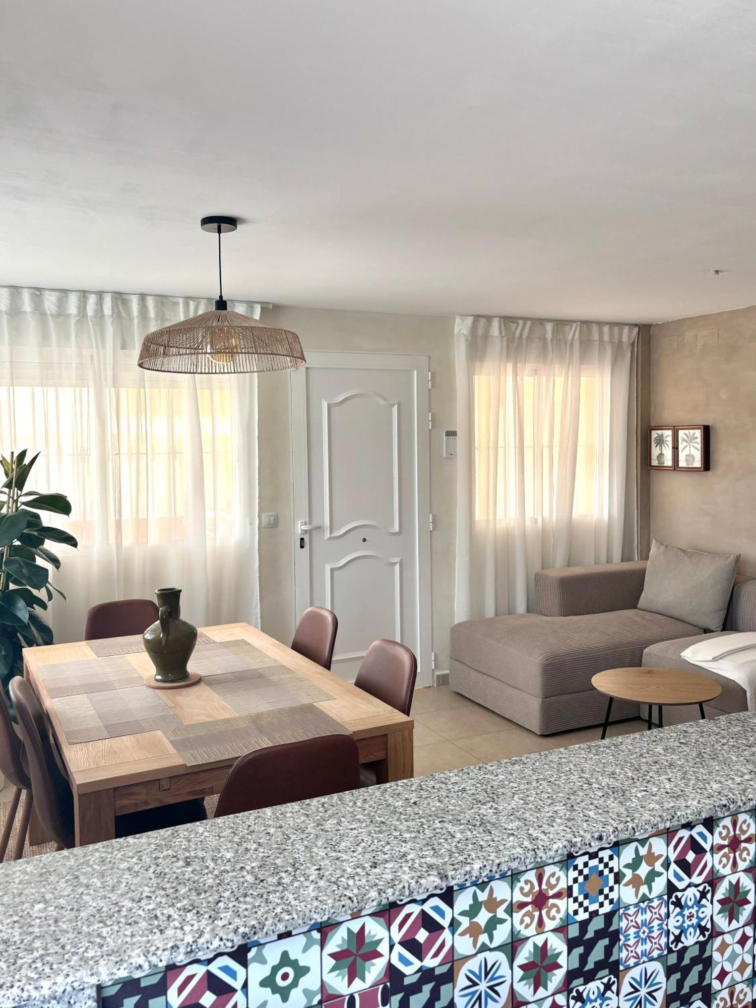 Playa De Miramar - 3 Min Walk To The Beach, Family-Friendly, Near Gandia المظهر الخارجي الصورة